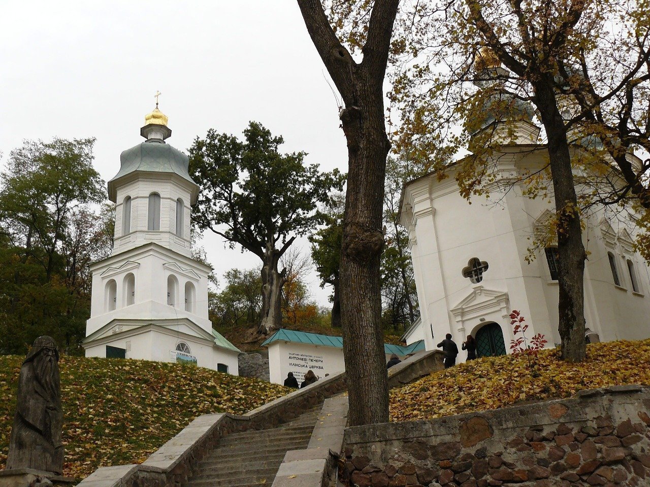 Антонієві печери