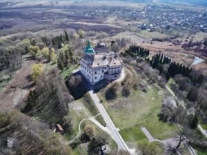 Монастир капуцинів в Олеську