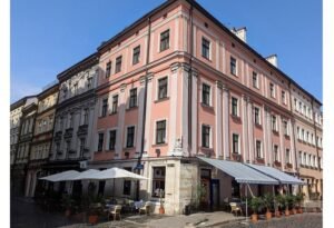 Готелі - «Best Western Plus Market Square Lviv»