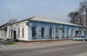 Пам'ятки будівництва і архітектури - «Колишнє Гоголівське парафіяльне училище»