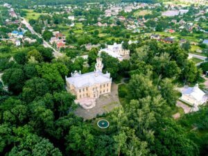 Пам'ятки будівництва і архітектури - «Головний будинок садиби Штеричевої»