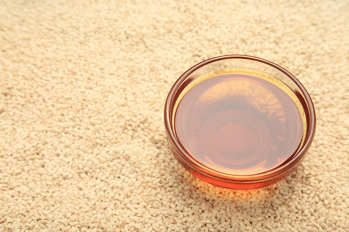 Чим корисний кунжут: поживні властивості та корисність для здоров'я