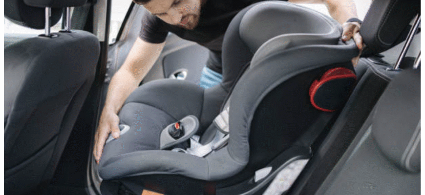Три поширені помилки батьків під час вибору дитячого крісла в авто